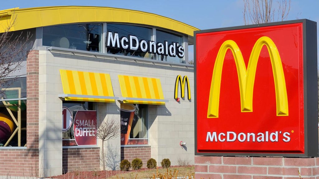 A McDonald's és más márkák bojkottálására szólít fel az ukrajnai orosz invázió nyomán
