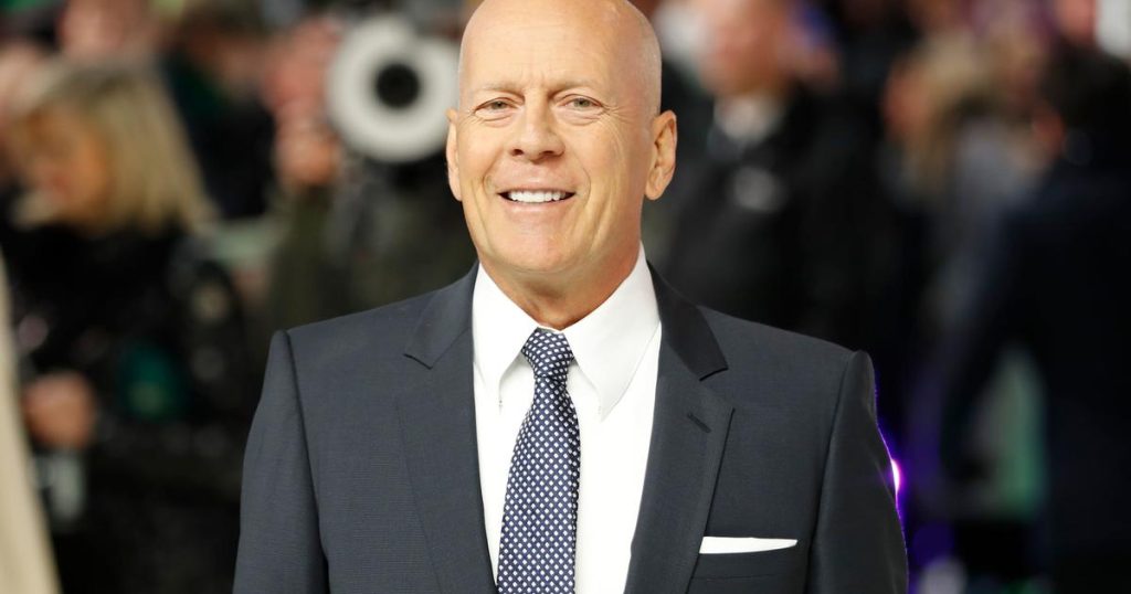 Családja szerint Bruce Willis afázia diagnózisa miatt "elhagyja" színészi karrierjét