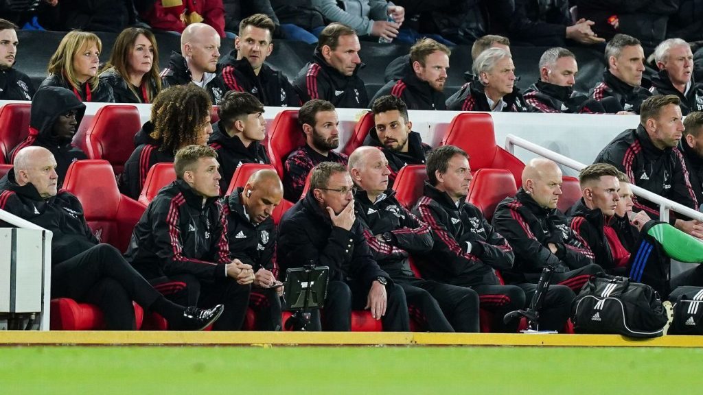 A Manchester United Liverpool elleni veresége "kínos és megalázó" volt