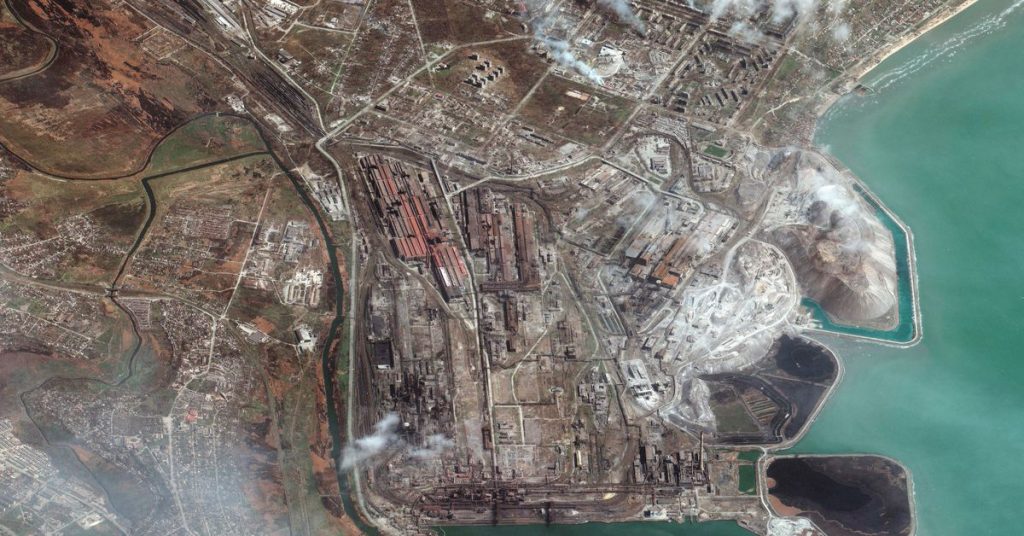 Az ukránok ragaszkodnak a mariupoli acélgyárhoz