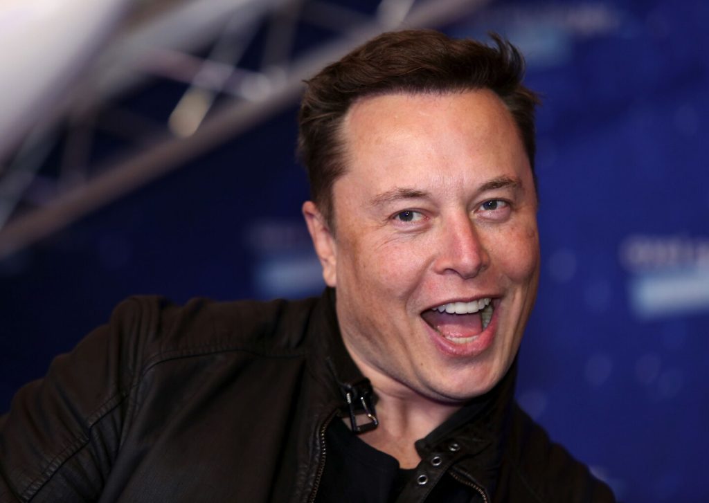 Elon Musk az AMA Town Hall házigazdája a Twitteren