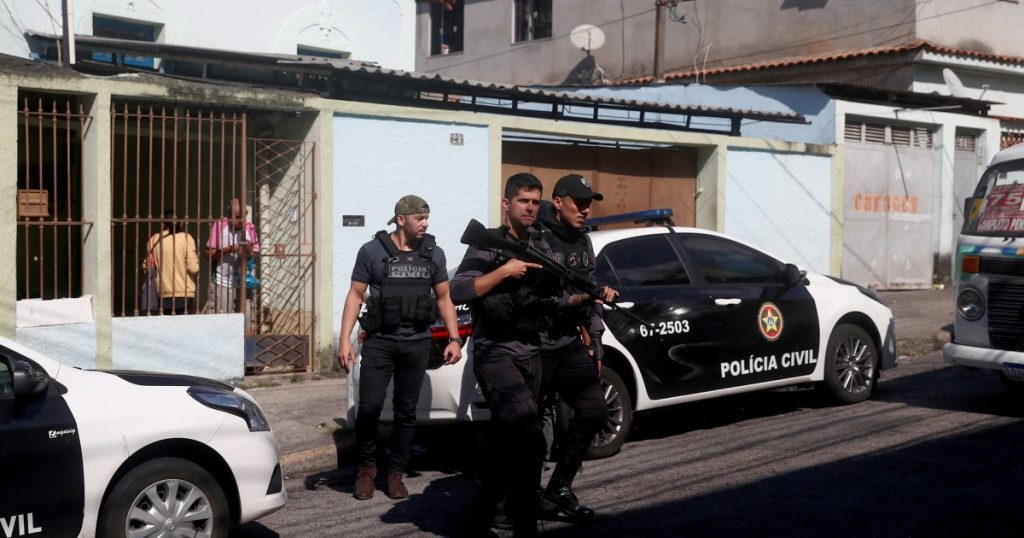 Egy brazil rendőrautó csomagtartójában fulladozó fekete férfi felháborodást vált ki |  Rendőrségi hírek
