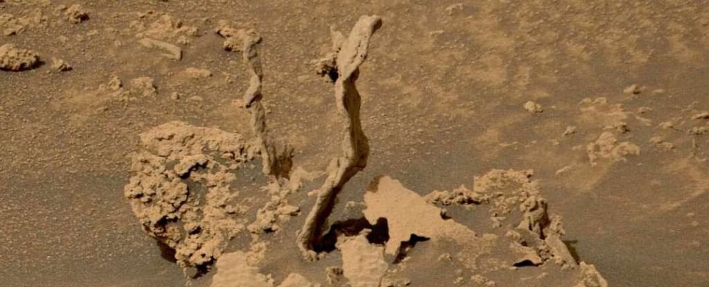 A Curiosity nagyon furcsa kinézetű csavart sziklacsillagokat talált a Mars felszínén