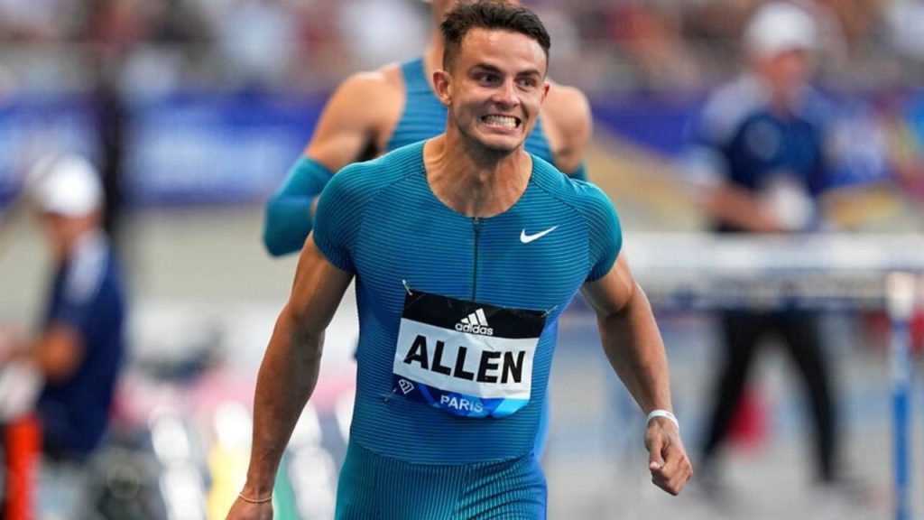 Az Eagles WR Devon Allen június 12. óta harmadszor nyerte meg a 110 méteres gátfutást.