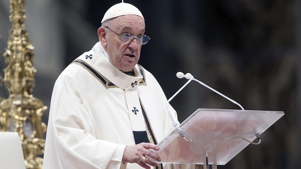 Ferenc pápa: a „harmadik világháború” lehetőséget ad a fegyverkereskedőknek, az ukrajnai invázió „nagyon bonyolult” helyzetet