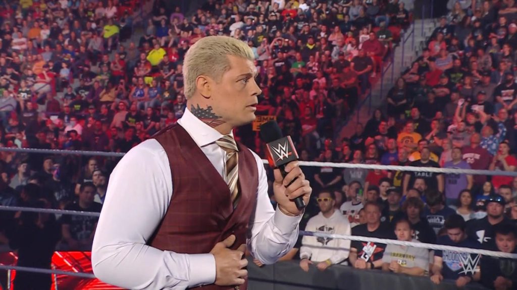 WWE nyers eredmények, összefoglaló és pontszámok: Seth Rollins brutális támadással szembeszáll Cody Rhodes ellen