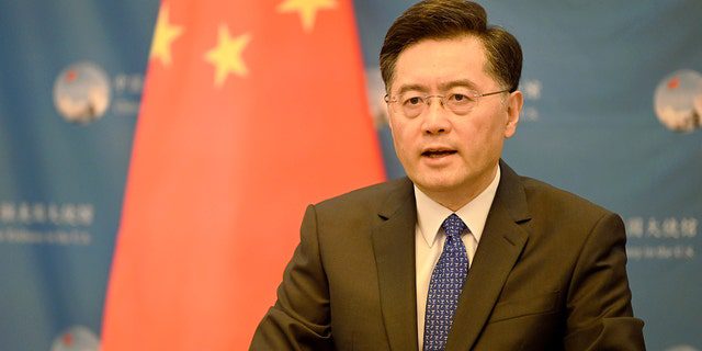 Chen Gang, Kína egyesült államokbeli nagykövete nyilatkozatot tett azon a webináriumon, amelyet a kínai nagykövetség és az egyesült államokbeli főkonzulátusok közösen tartottak az 1911-es forradalom 110. évfordulója alkalmából 2021. október 13-án Washingtonban.