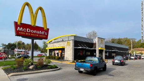 A McDonald's megemelte a menü árait. 