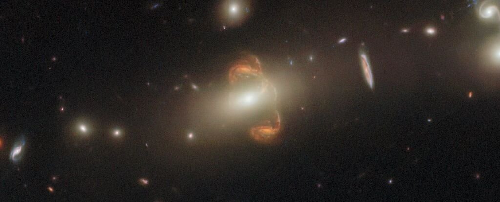 A lenyűgöző Hubble-kép a galaxis furcsa „tükrét” tárja elénk