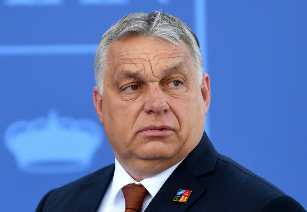 A magyar Orbánt elítélték „vegyes faj” kijelentései miatt