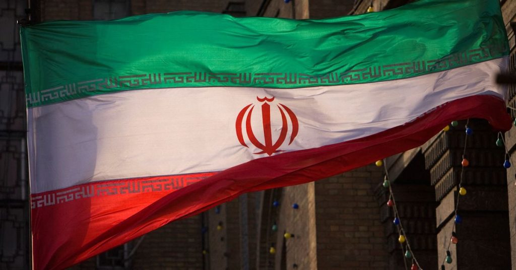 Az iráni tévé szerint több külföldit, egy brit diplomatát is letartóztattak kémkedés miatt
