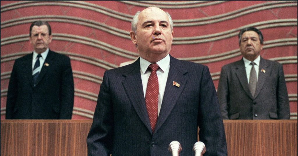 Putyin Mihail Gorbacsov halálára reagál, miközben tiszteleg a világ többi vezetőjének