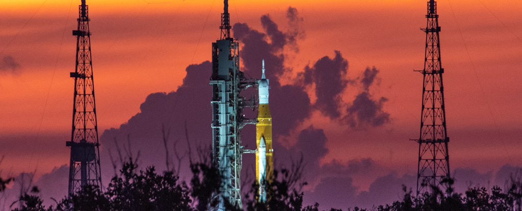A NASA óriásrakéta kilövése legalább egy hónappal késik a motorszivárgás után: ScienceAlert
