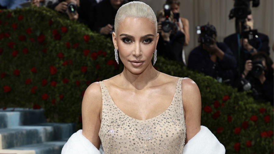 Kim Kardashian magántőke-társaságot indít