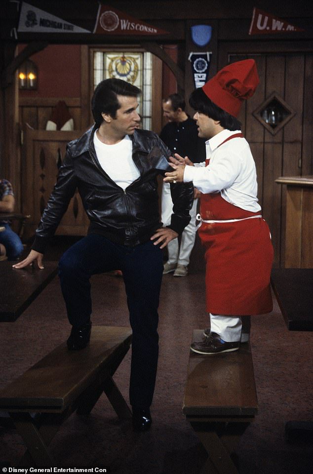 Friedkin egyik jellegzetes szerepe Clarence szerepe volt a Happy Days három epizódjában 1982-ben, itt forgatták Henry Winkler főszereplővel egy epizódban 1982 szeptemberében.