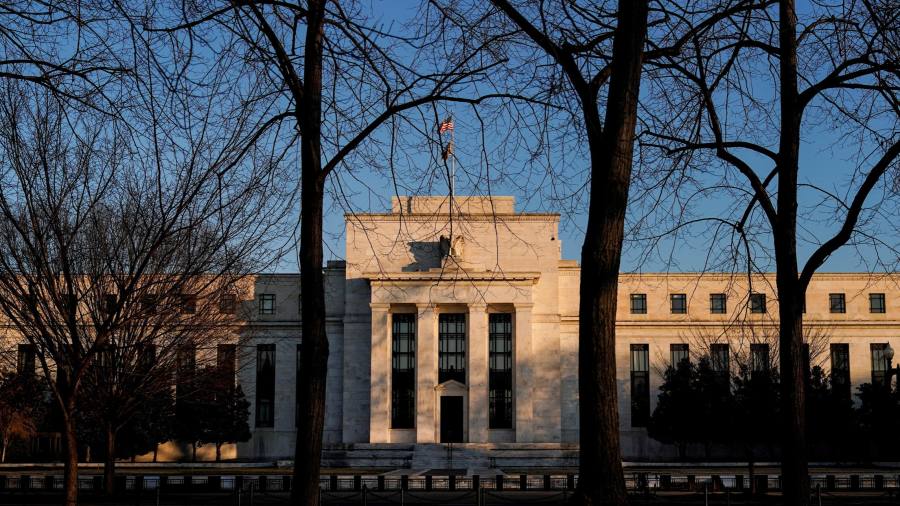 A Fed fél ponttal emeli a kamatokat, mivel a jegybankok új szakaszába lépnek