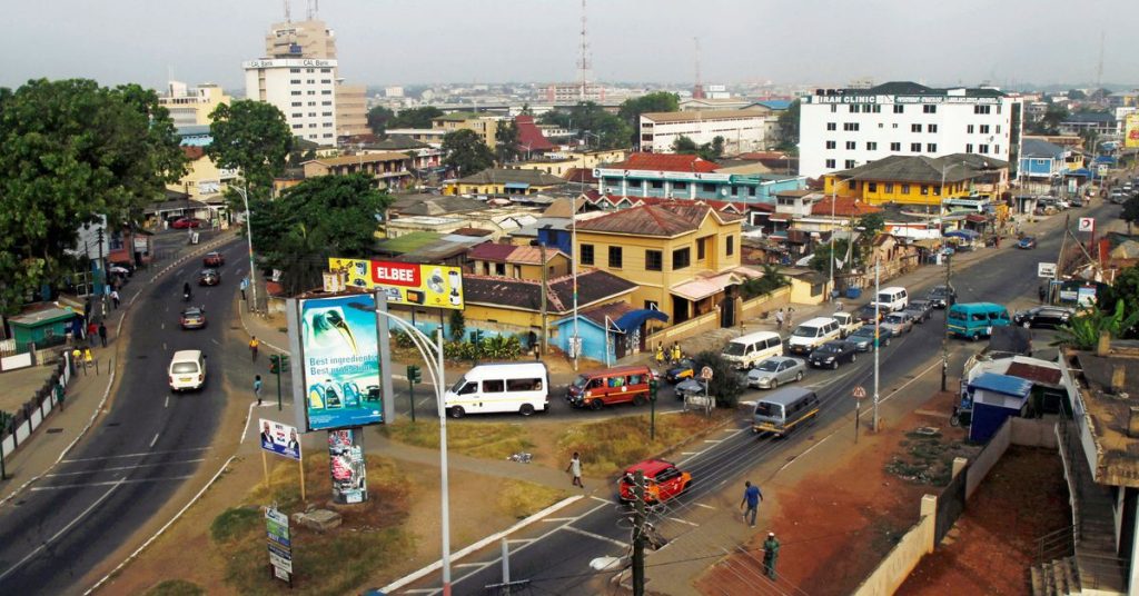 A gazdasági válság elmélyülésével Ghána nem teljesíti a legtöbb külső adósságot